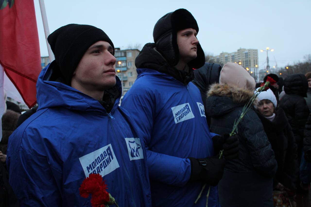 в пензе состоялась церемония возложения цветов в честь 80-летия победы в сталинградской битве картинки мгер