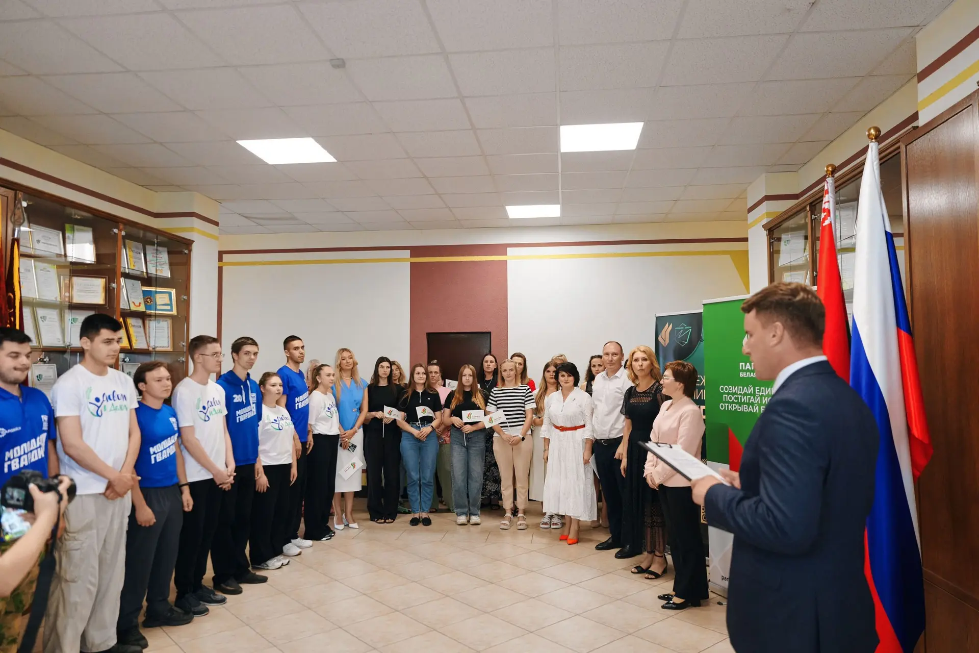 Молодогвардейцы принимают участие в международном трудовом проекте «Словом и делом» в Республике Беларусь