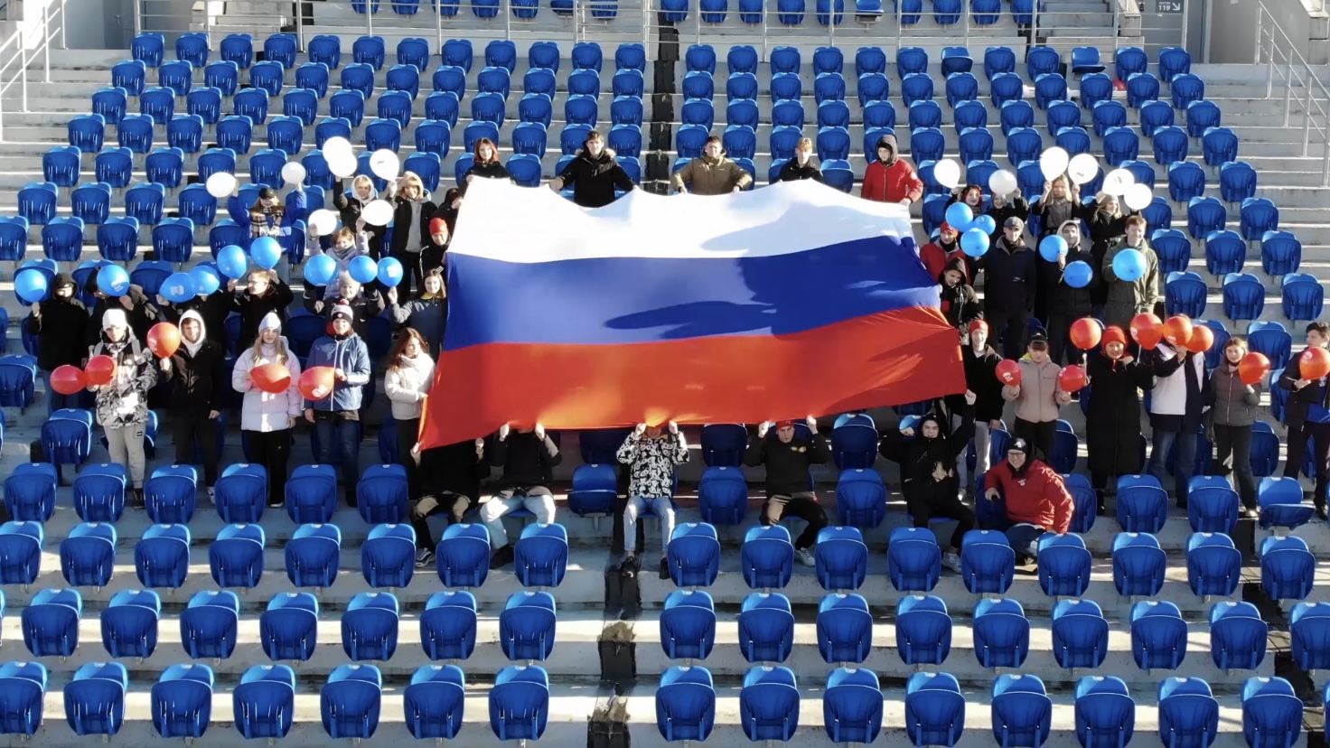 молодогвардейцы красноярска провели патриотический флешмоб ко дню народного единства картинки мгер