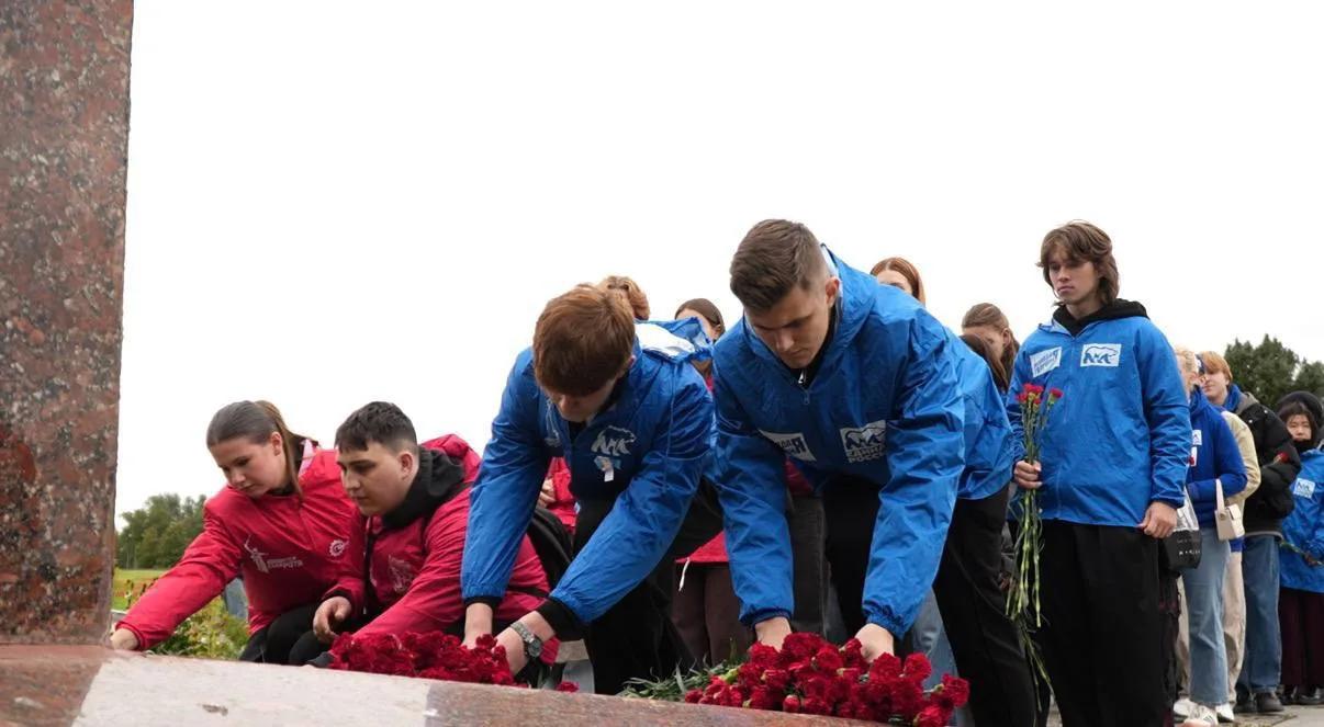 «Молодая Гвардия Единой России» провела мероприятия ко Дню памяти жертв блокады Ленинграда