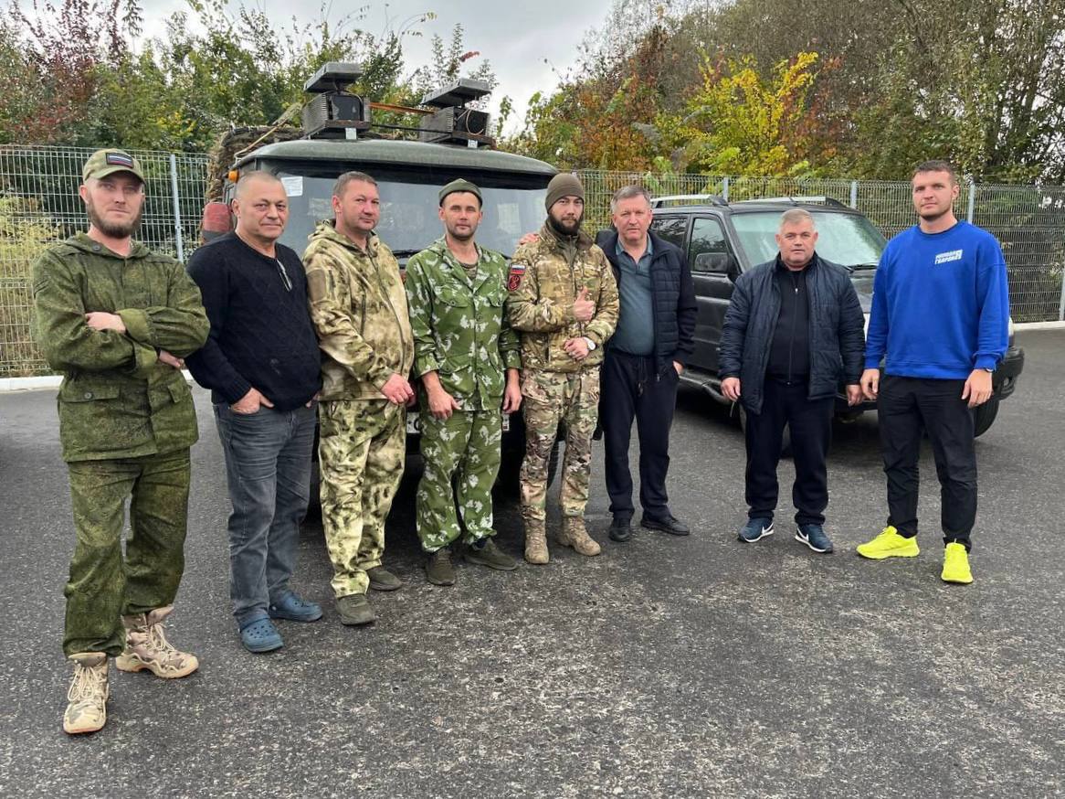 «молодая гвардия» и «единая россия» челябинской области передали дополнительную помощь бойцам спецоперации  картинки мгер